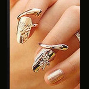 Nail Ring Gold - Beautiful